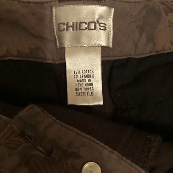 🛍$1 Add On Item!🛍 Chico’s shorts - size 0.5 - Picture 2 of 3
